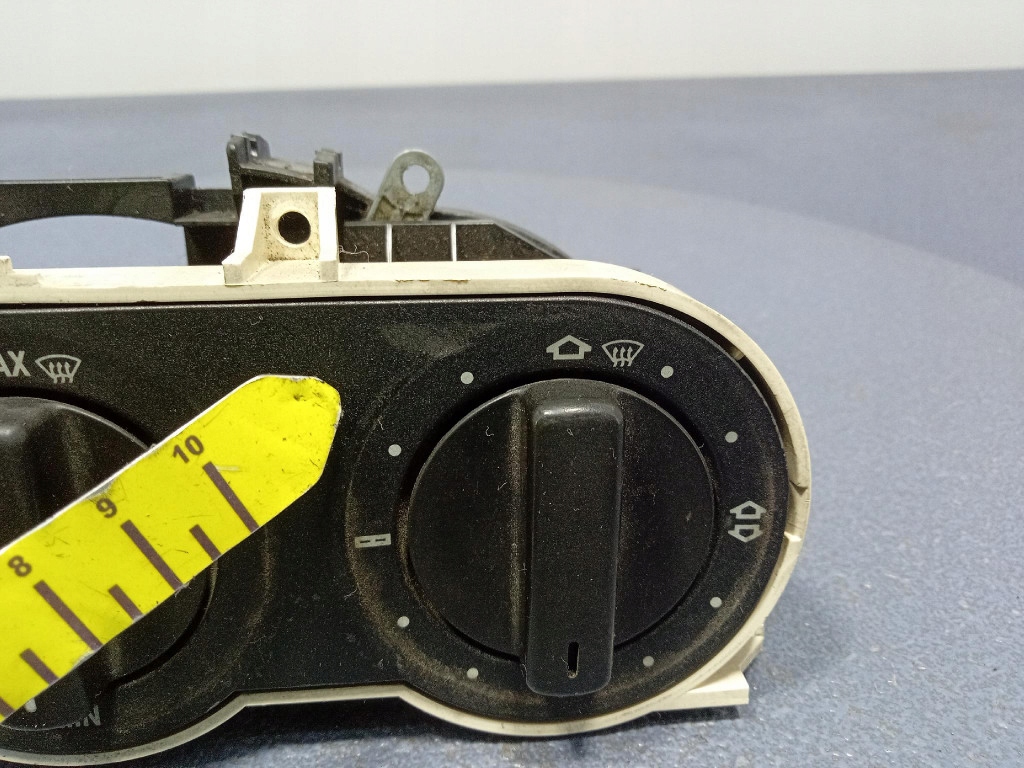 фото №8, Mercedes vito w638 переключатель панель обдув 133302z