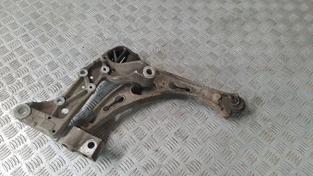 фото №1, Рычаг перед правый skoda superb ii