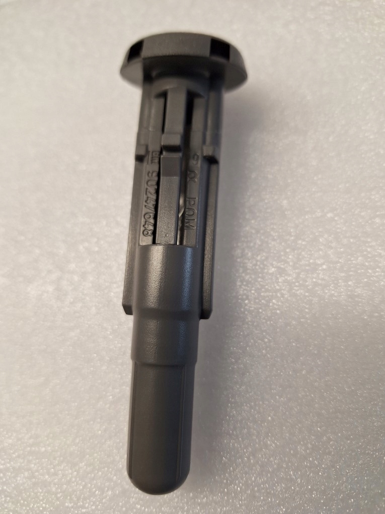 фото №1, Втулка направляющая подголовник opel оригинальный номер 90328622