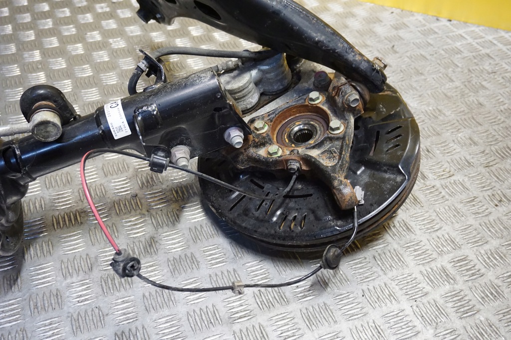 фото №13, Subaru crosstrek 2024 поворотный кулак рычаг суппорт амортизатор правый перед usa