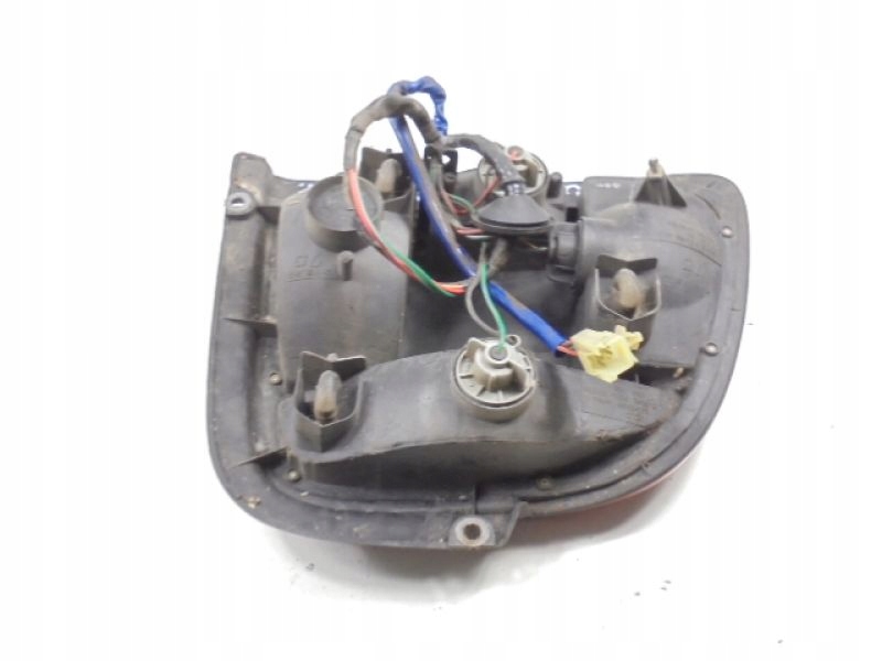 фото №9, Suzuki baleno i eg лампа задняя правая sedan 210-32021