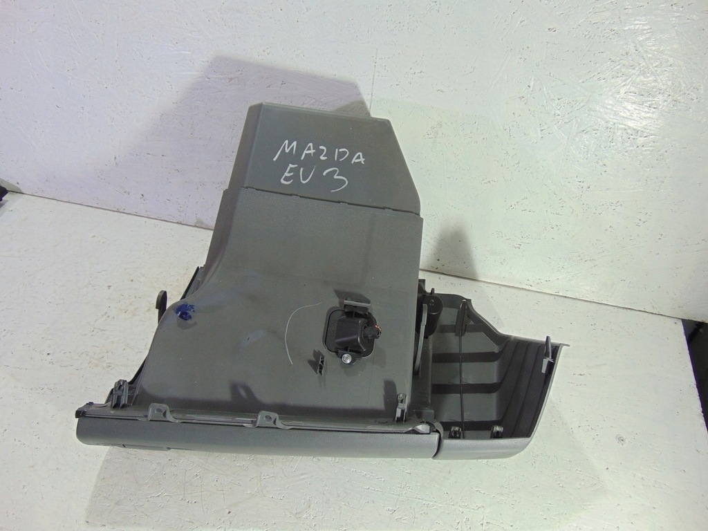 фото №6, Бардачок mazda3 mazda 3 lift 07r bk europa