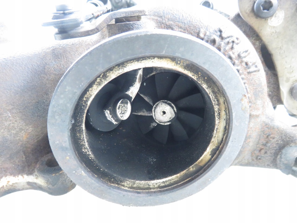 Купити Турбонагнітач renault master 3 2.3 dci 8201393211 m9t 700