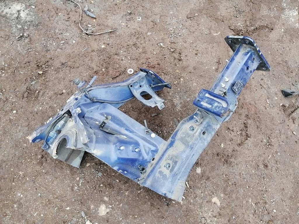 фото №1, Opel corsa e четверть передняя левая