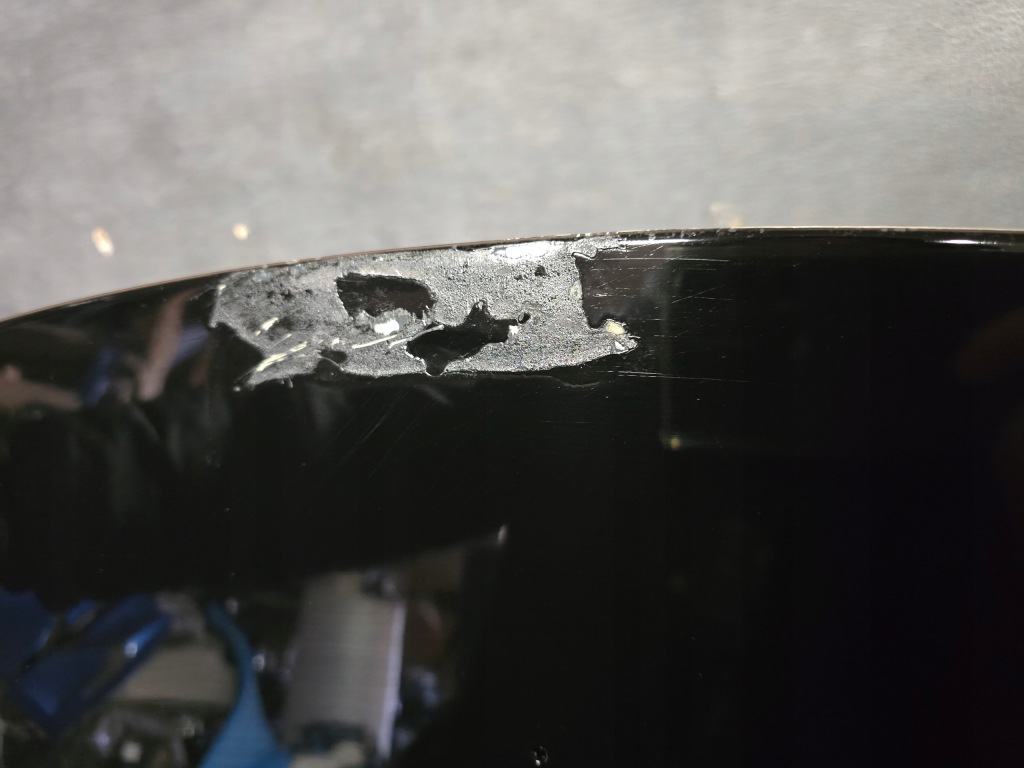 Капот крышка двигателя porsche 997 Недорого