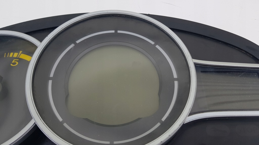 фото №2, Лічильник, прилади renualt megane iii eu