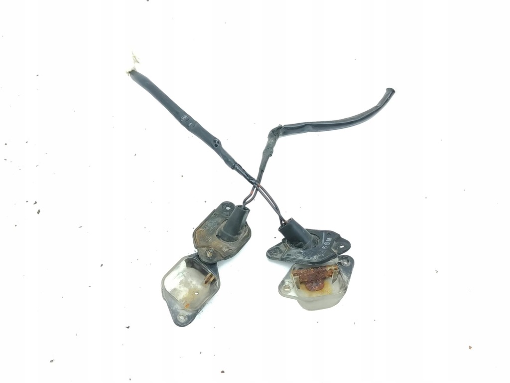 фото №9, Mazda xedos 6 1997 комплект лампа освітлення задній номерного знака реєстраційний