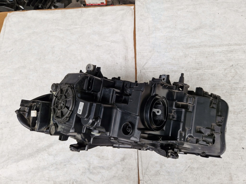 фото №7, Bmw 5 g30/31 - лампа правая адаптивный led