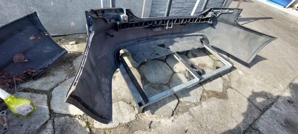 фото №9, Audi a6 c6 04- бампер задний sedan pdc ly5k