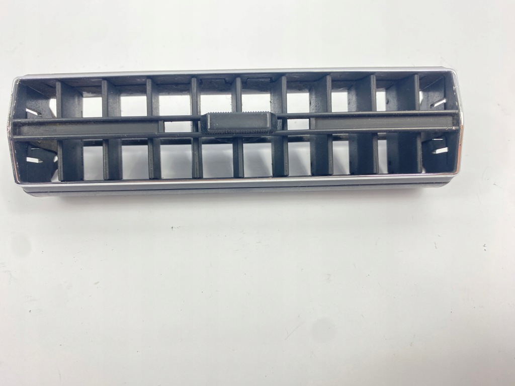 фото №12, Средняя решётка обдув панель приборная консоль mercedes w126 1268310330