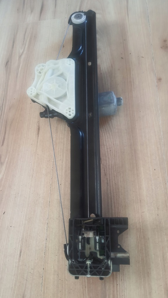 фото №8, Механизм подъёма стекло с двигателем porsche panamera 971