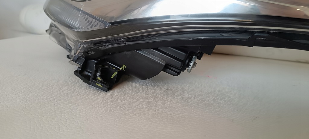 фото №5, Лампа toyota chr ch-r левая l.