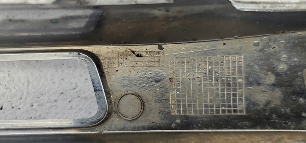 Купить Хром решётка левая бампера перед mercedes glk x204 рестайлинг  12-15