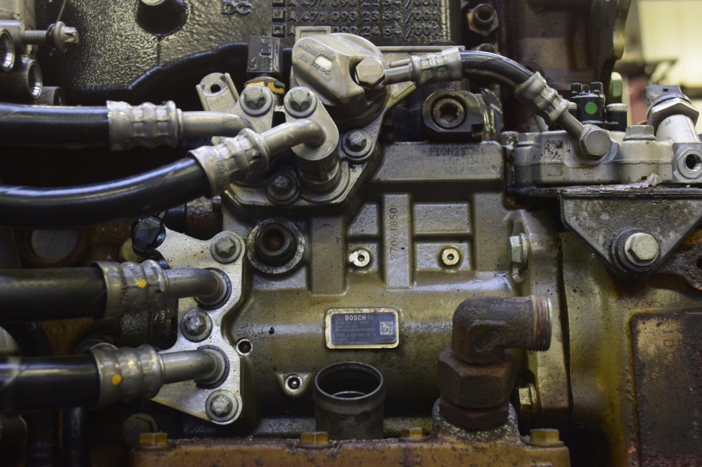 Купить Насос впрыскная wysokiego давления actros mp4