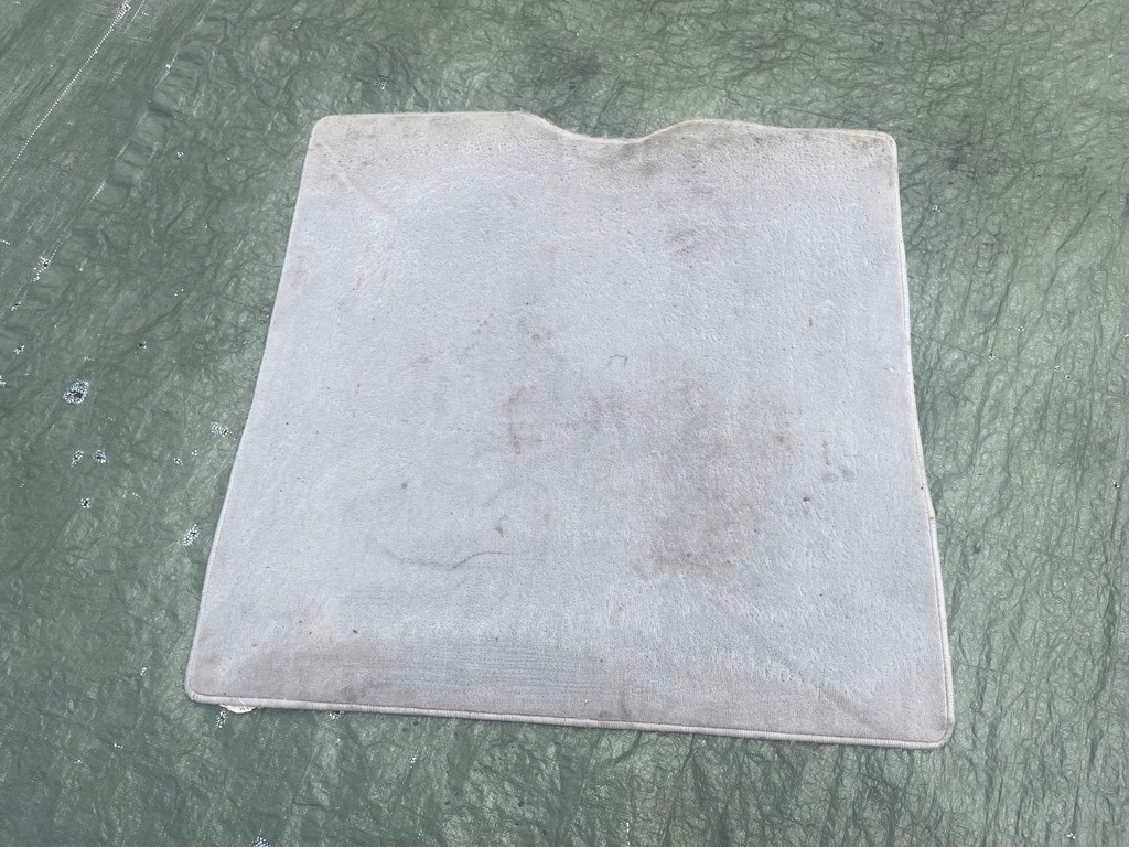 фото №1, Volvo v50 обшивка підлога оббивка багажника 8685799