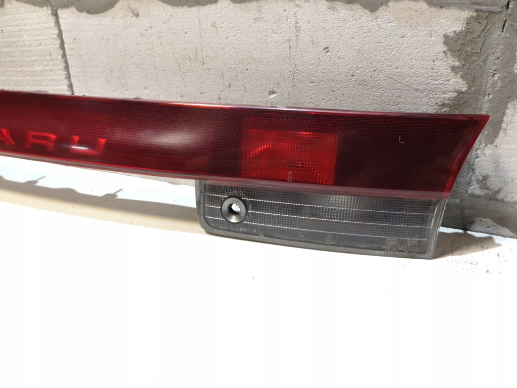 фото №4, Накладка крышки багажника legacy ii kombi 94-