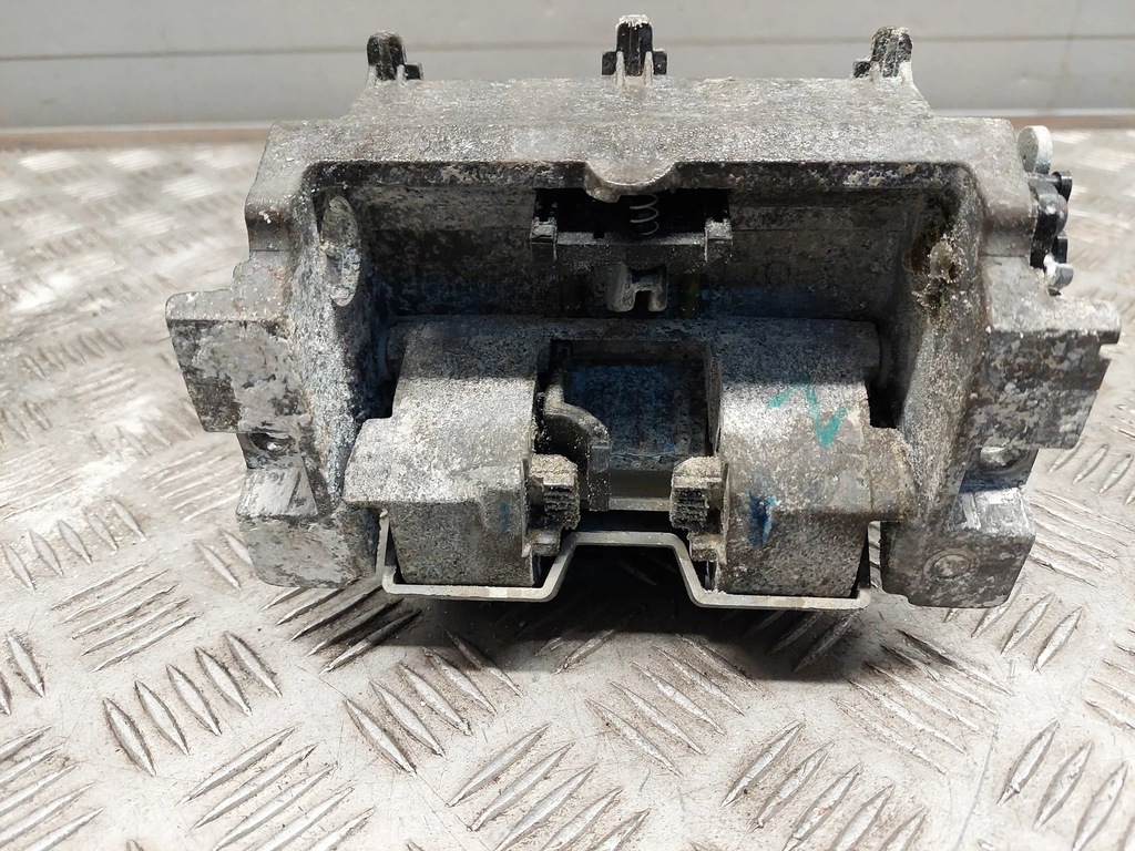 фото №7, Audi q7 4m 4m0864207af с передний подлокотники