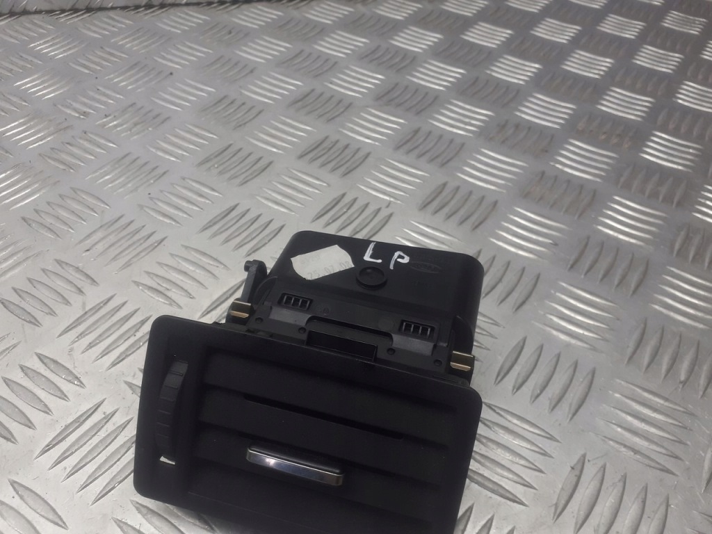 Решітка обдув ліва ford c-max 1.6 tdci 3m51-r010b09 Доставка