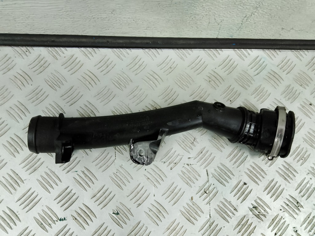 фото №1, Toyota proace peugeot partner k9 2023 шланг воздуха 9831710780