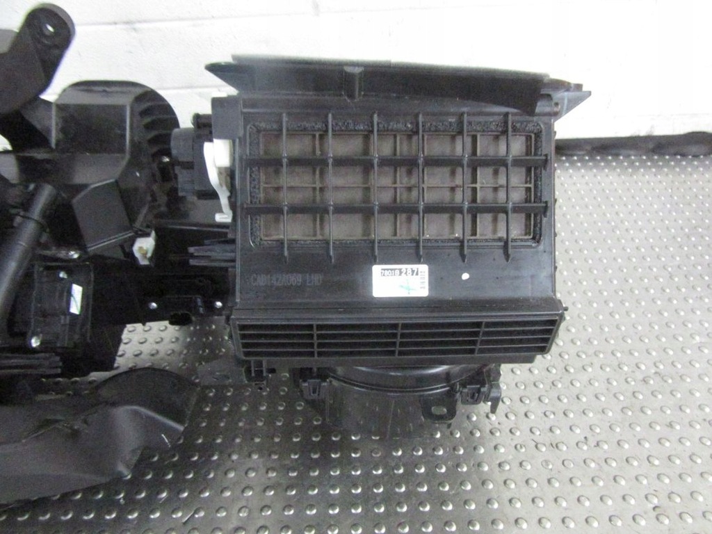 фото №6, Mitsubishi l200 2.4d 2022 отопитель воздуходувка корпус