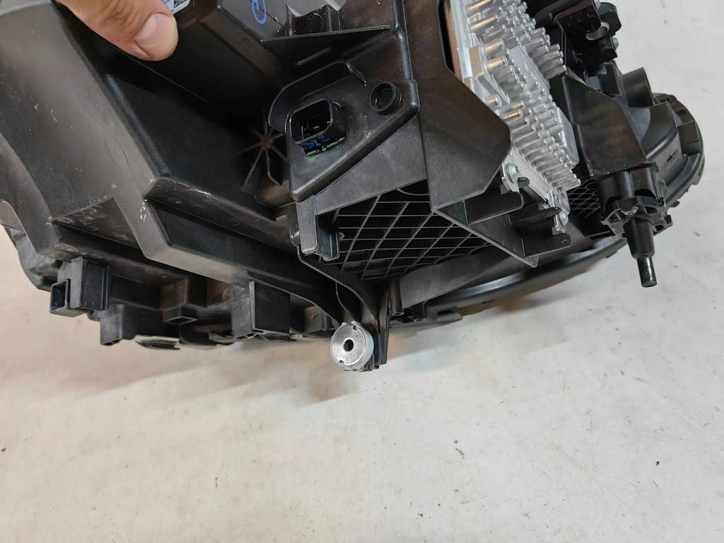 фото №9, Bmw m2 g87 ,2 g42 - лампа led shadow левая polecam