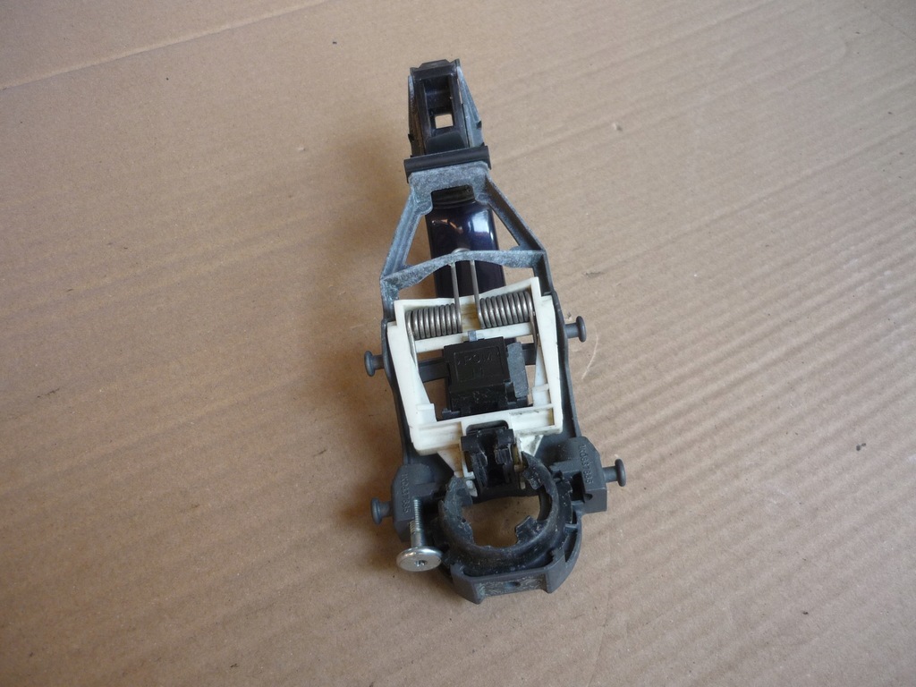 фото №7, Ручка двері лівий перед vw eos lk5n комплектна