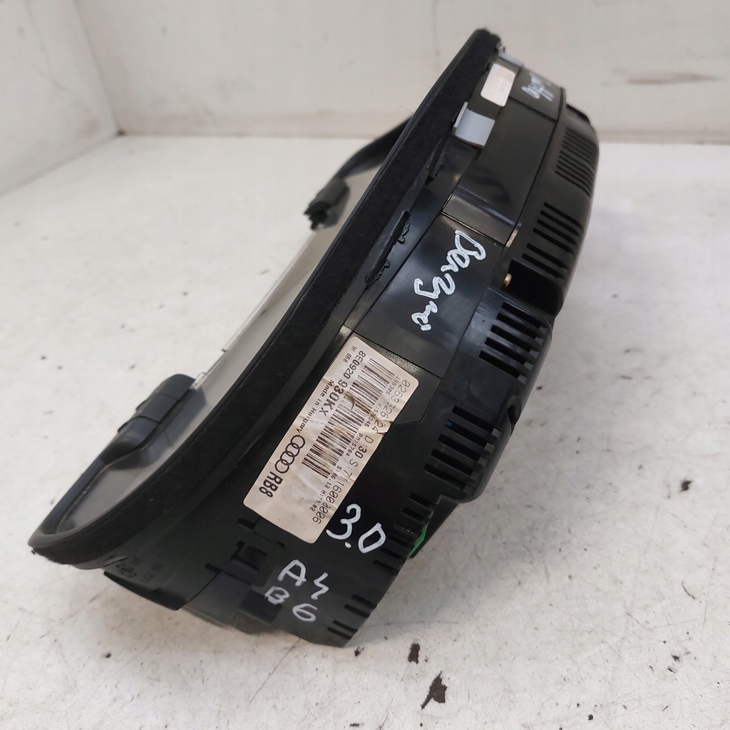 фото №6, Audi a4 b6 3,0b quattro счетчик приборы europa