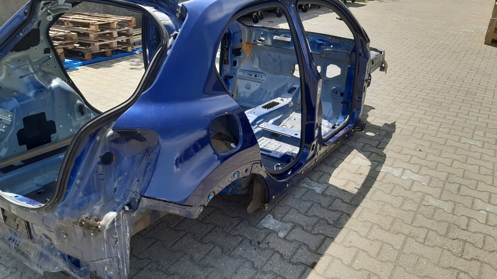 фото №2, Fiat 500x чверть крила права задня 888