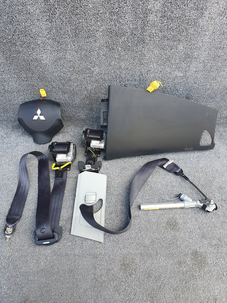 фото №1, Подушки безпеки ремені mitsubishi qutlander ii lift