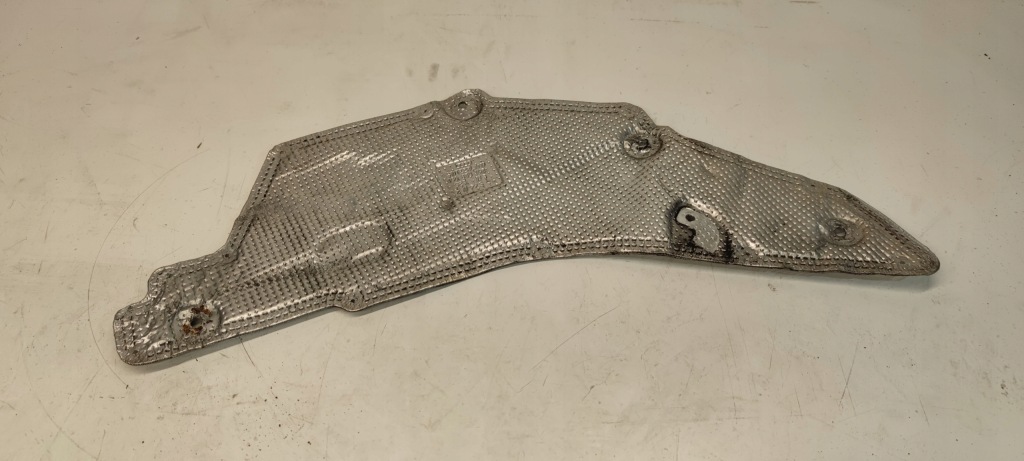 фото №1, Защита тепловая правая audi a6 c7 4g0804162