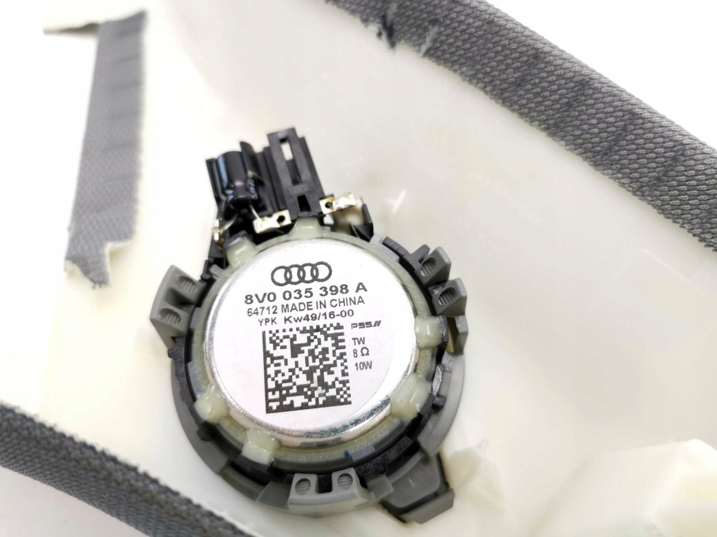 фото №9, Обшивка защита стойка левая felsgrau audi a3 rs3 8v 8v5867233a vu6