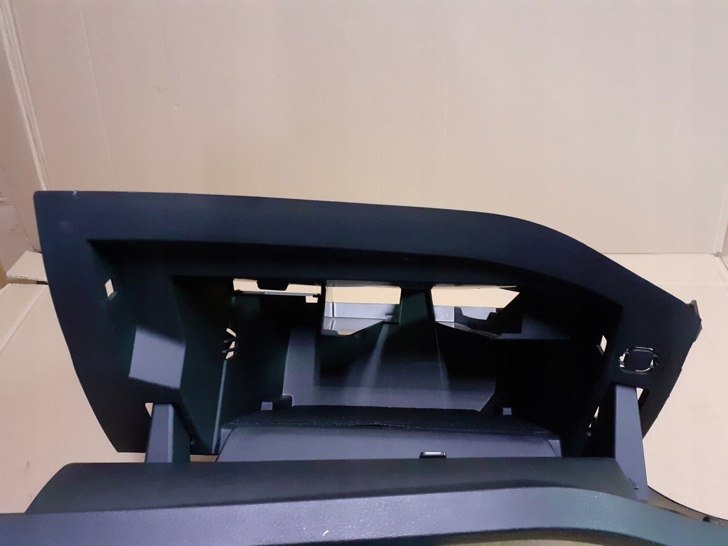 фото №3, Ford focus mk3 10- r. бардачок пасажира europa