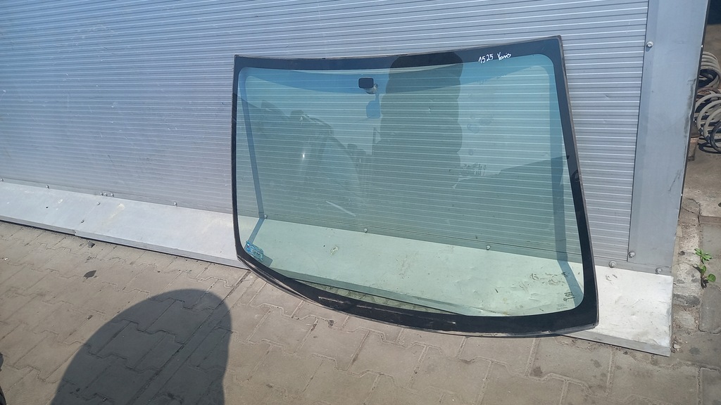 фото №1, Стекло передняя toyota yaris 03r