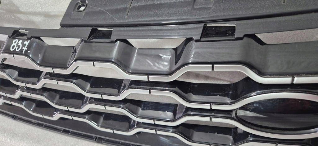 фото №5, Решётка радиатора решётка радиатора передняя перед land rover evoque ii