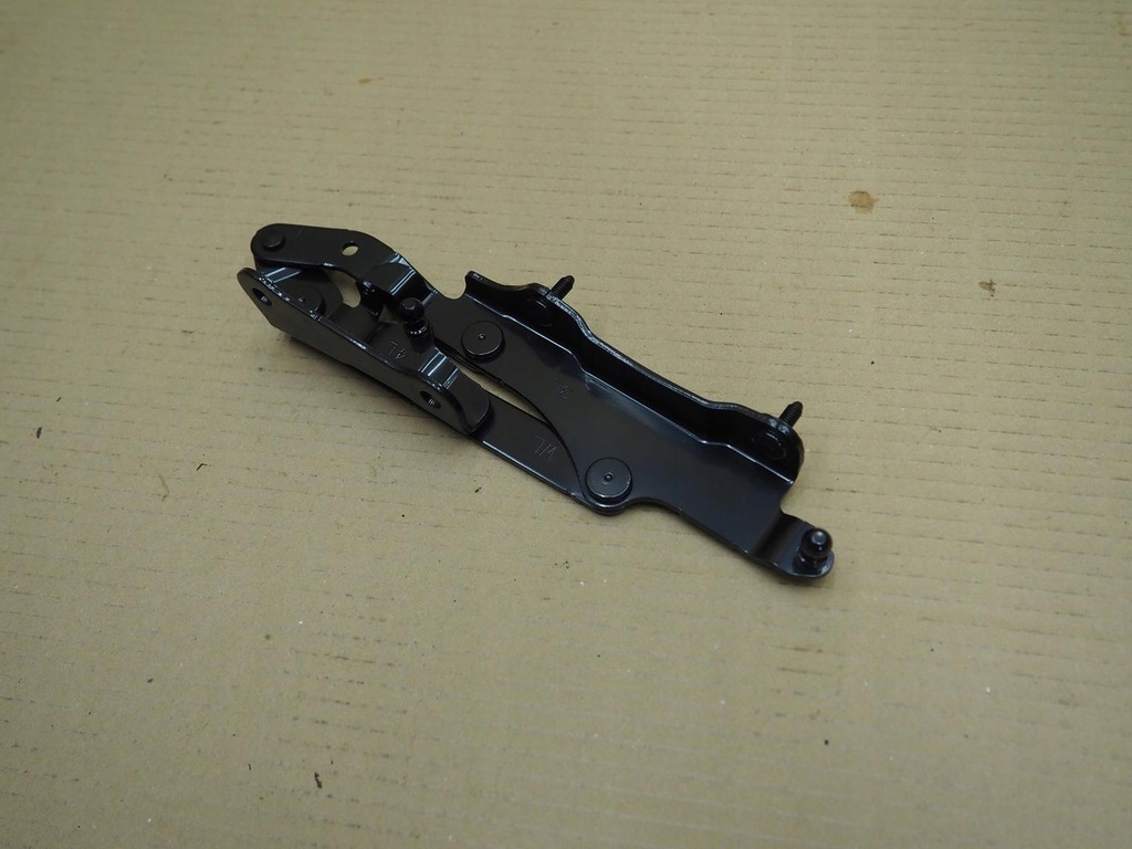 фото №9, Петля крышки mazda mx5 nd левый