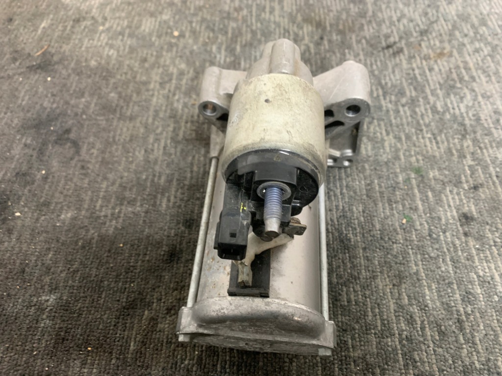 Opel crossland x 1.2 thp стартер комплектний Оригінал