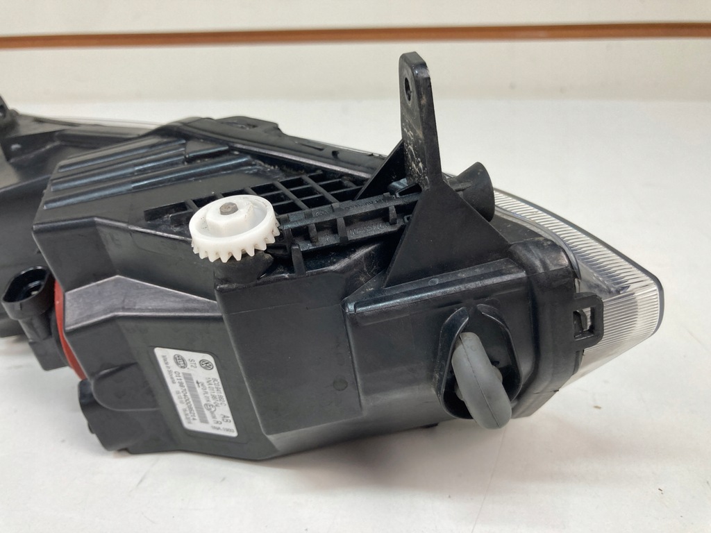 фото №9, Противотуманная фара правый vw polo vi 6c0