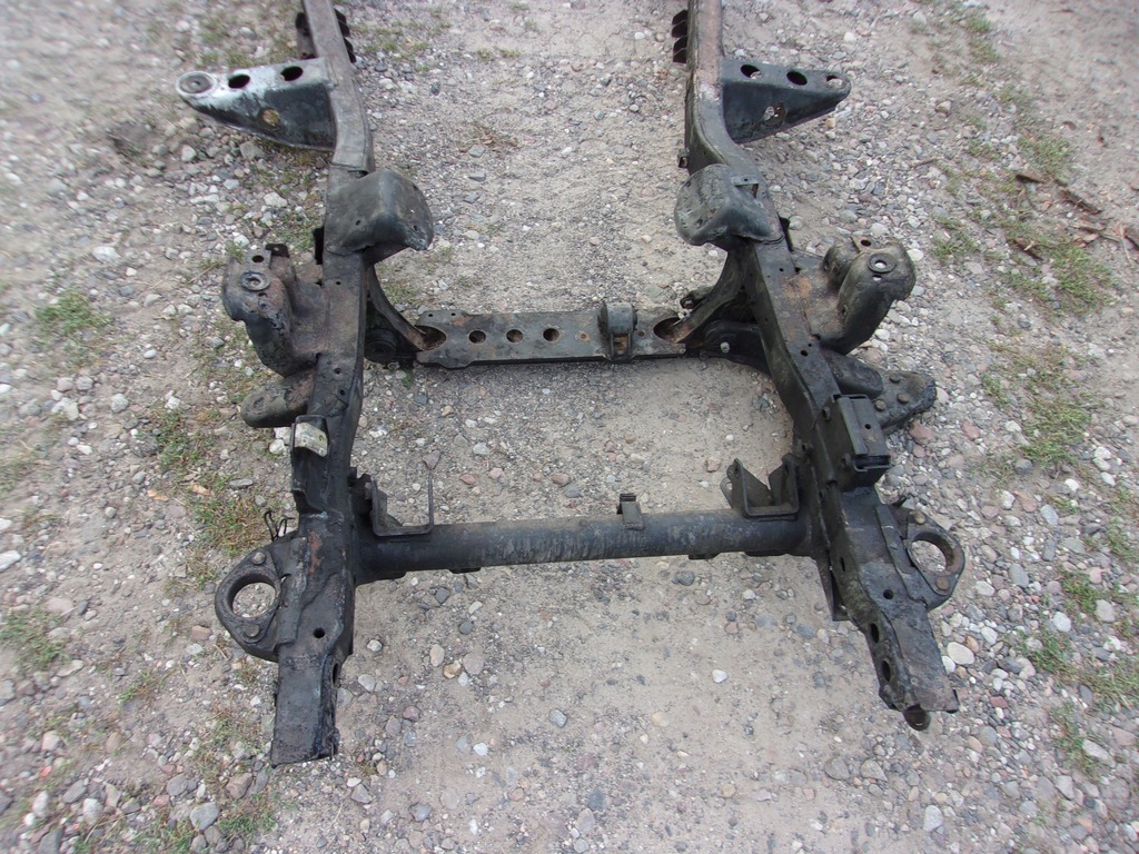 фото №5, Рама опорний короткий шасі - mitsubishi pajero ii 3d