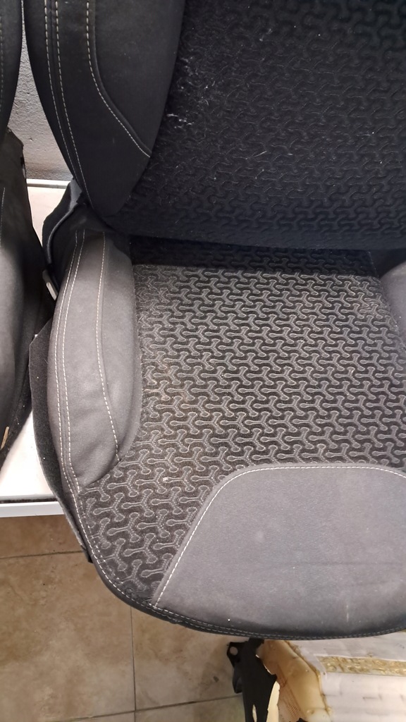 фото №6, Citroen c3 ii обшивка сиденье сиденье + спинка