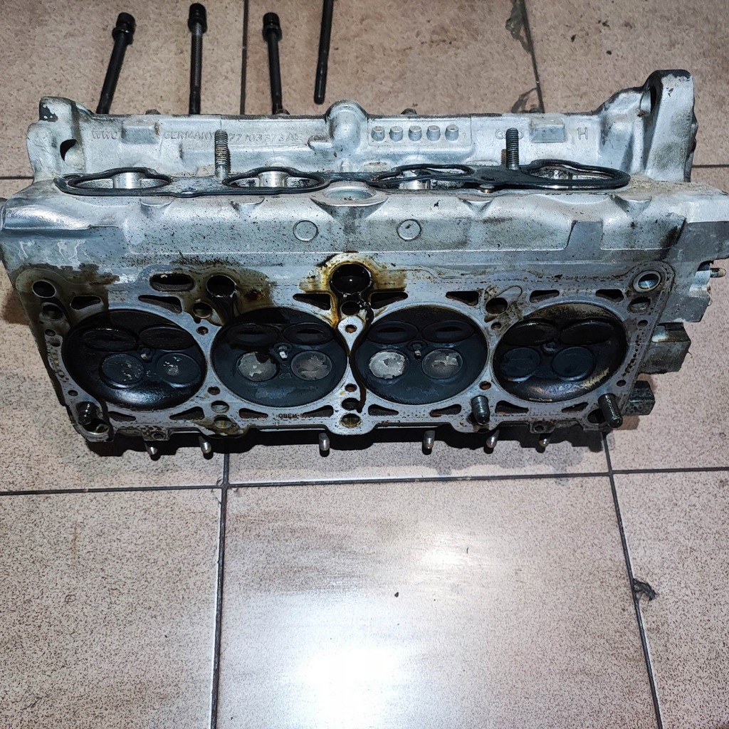 фото №6, Головка правая audi a8 d2 4.2 abz