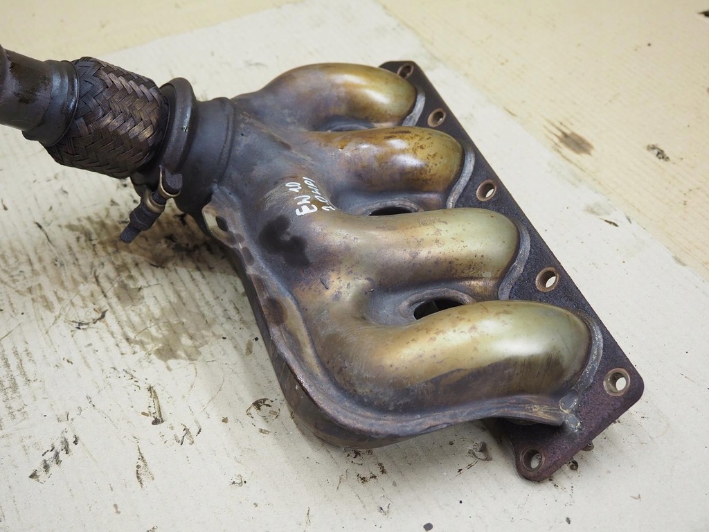 фото №8, Коллектор выпускной peugeot 307 2,0 16v ew10