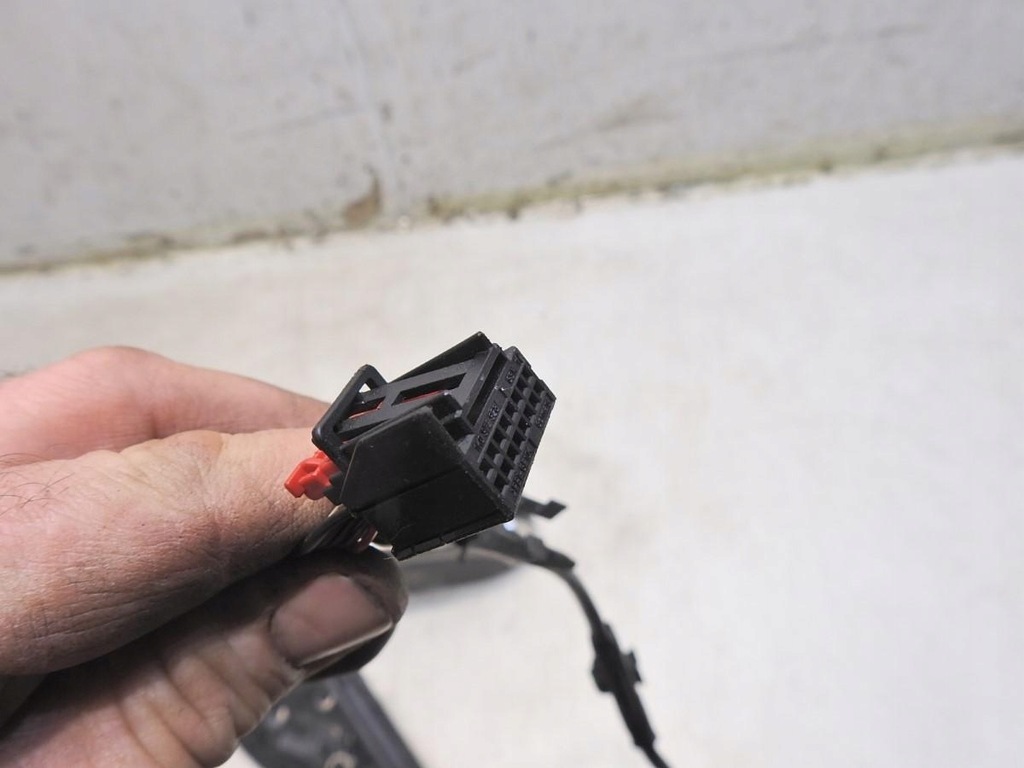 фото №7, Зеркало левая 6 pin lk7x vw eos 1q1857501