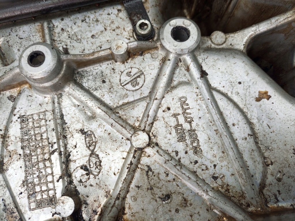 фото №13, Hyundai i20 iii bayon 1.0 t-gdi захист корпус розподільного валу 21351-07170