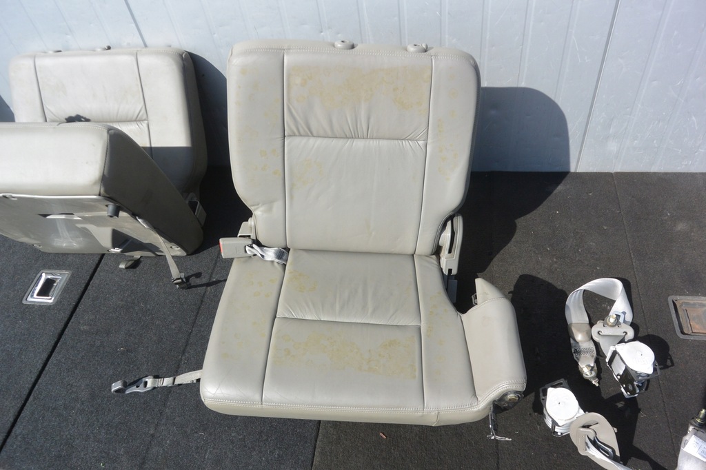 фото №15, Сиденья заднее сиденье салон nissan patrol y61 long 5d кожа 7 мест uk