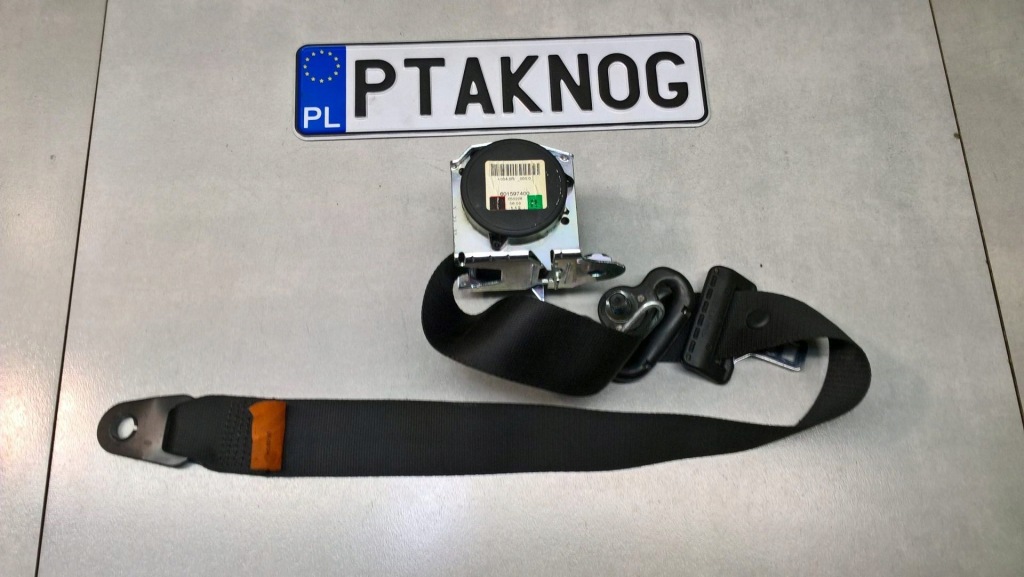 Купити Ремінь безпеки правий перед focus c-max 1.6 tdc