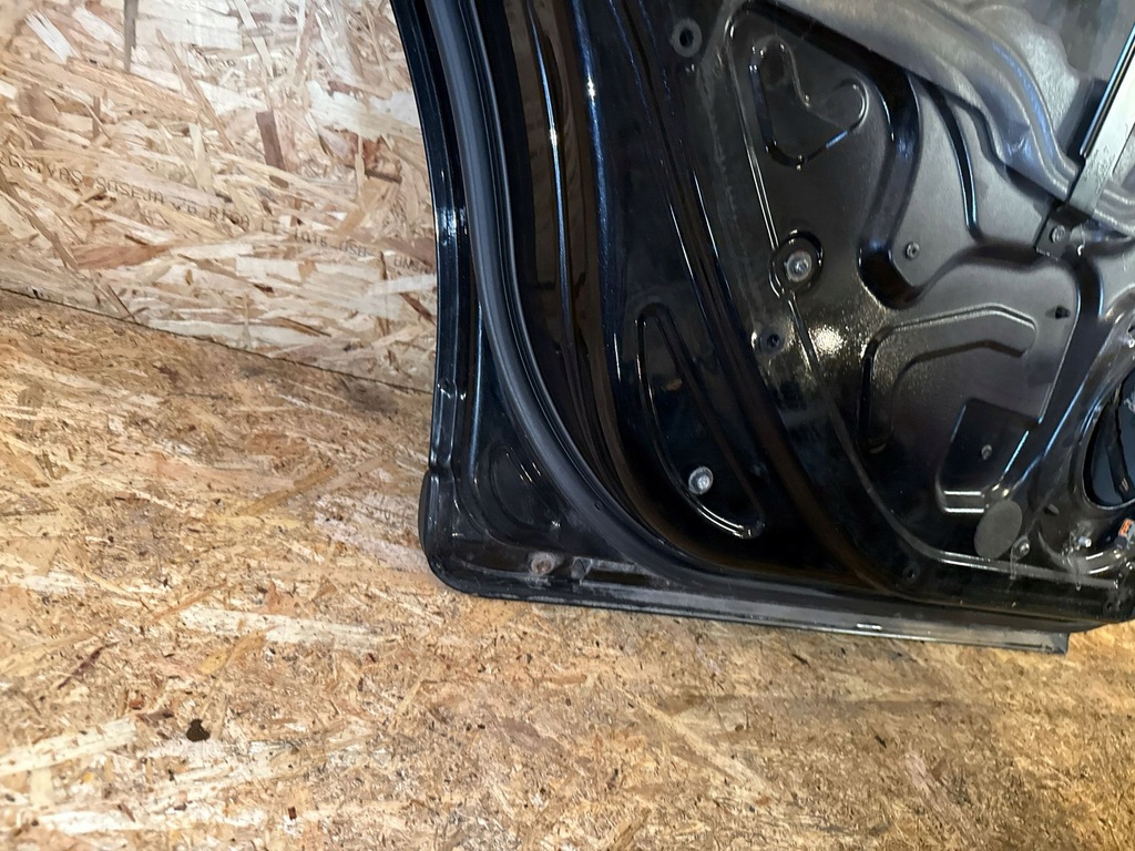 фото №14, Дверь задние volvo s60 задняя сторона левая