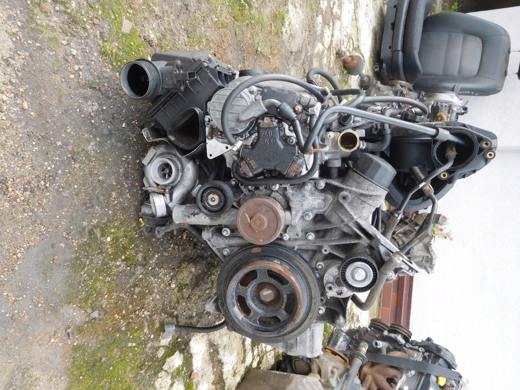 фото №5, Mercedes w203 2.2 cdi двигатель 611962 насос форсунки