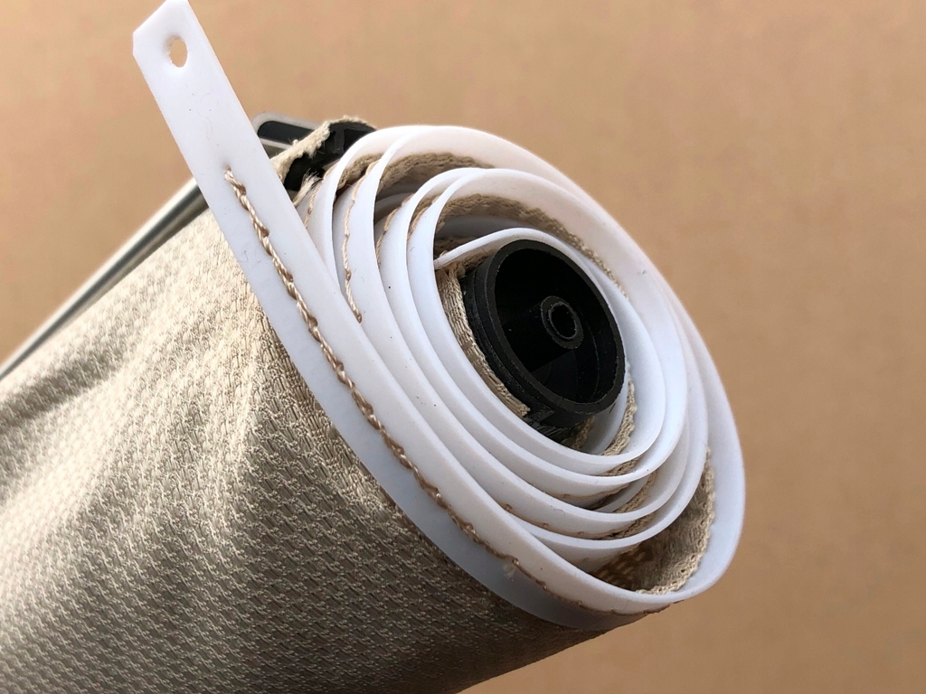 фото №7, Шторка захист перед панорами колір бежевий beż 4l0877307d do audi q7 2007-15