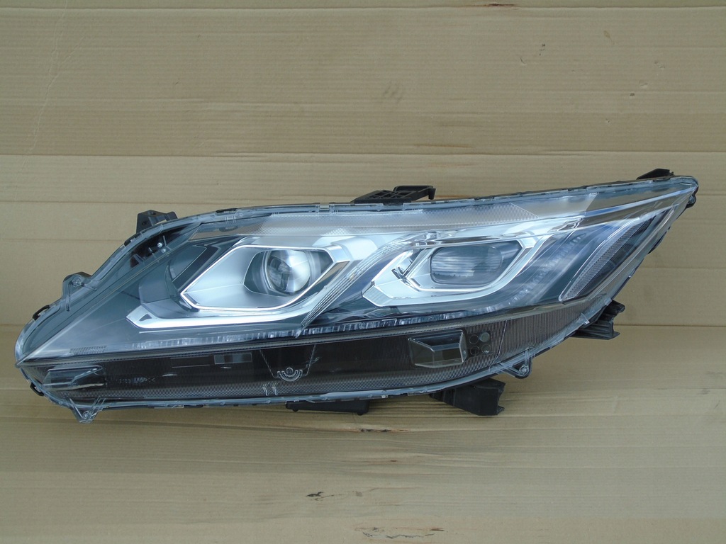 фото №1, Mitsubishi eclipse cross full led лампа ліва