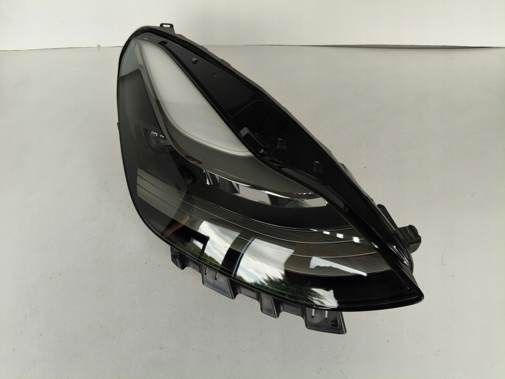 Фара правый  фара tesla model 3 y 20- рестайлинг  full led Доставка